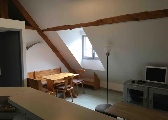 Montagne Dans Maison De Caracteres Esterre